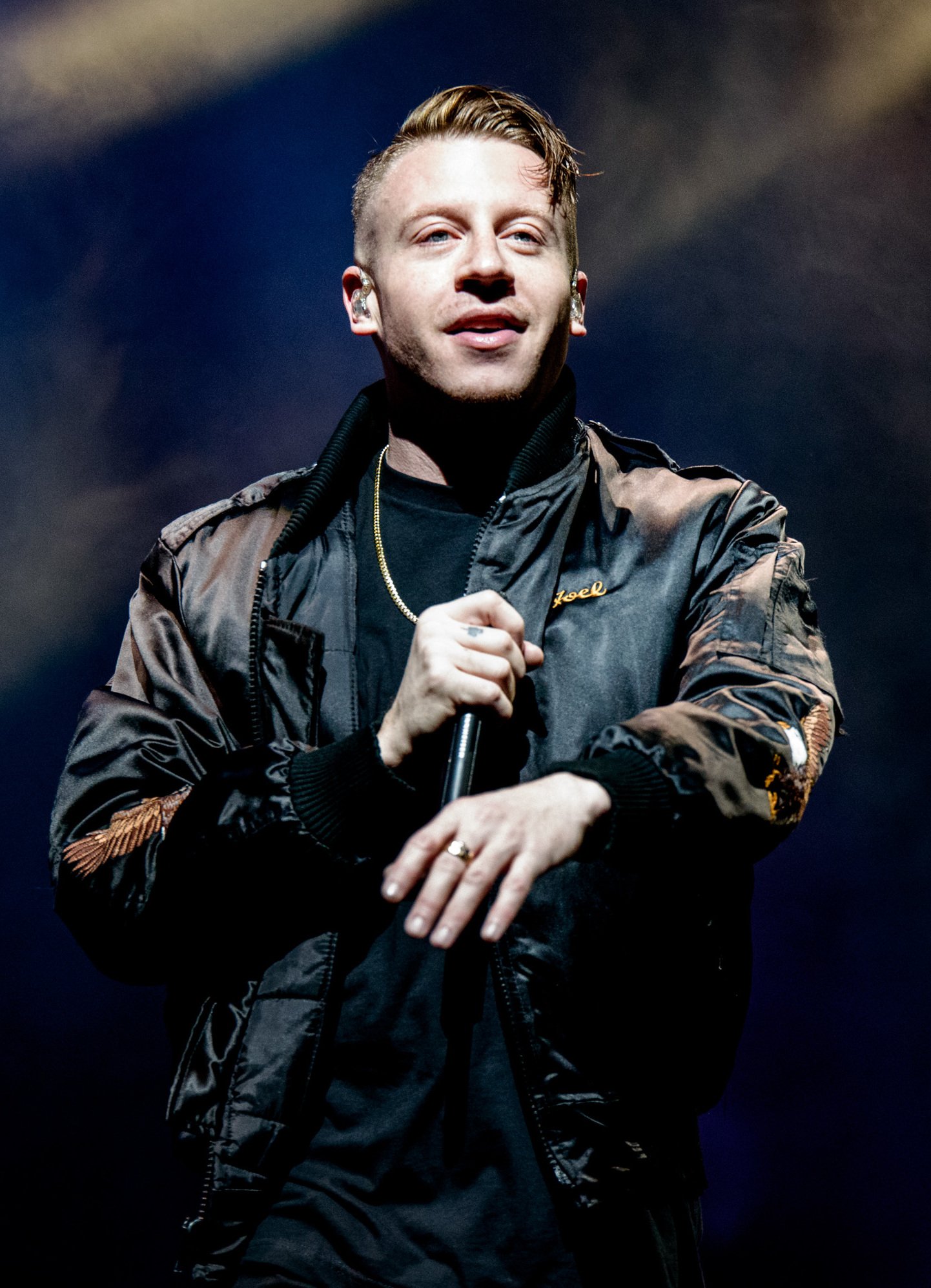 Fora da turnê de Ed Sheeran, Macklemore anuncia a Free Palestine Tour