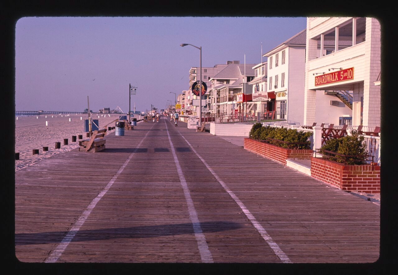 O calçadão de Ocean City, onde o festival acontece. Imagem de arquivo