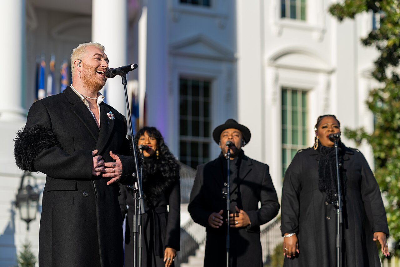 Sam Smith e Normani podem ir a júri por plágio em Dancing with a Stranger