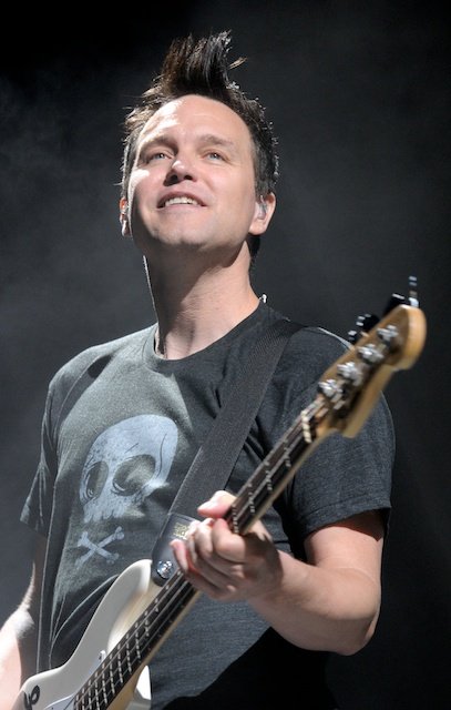 Mark Hoppus conta que gravou voz numa música do Linkin Park que ficou fora de From Zero