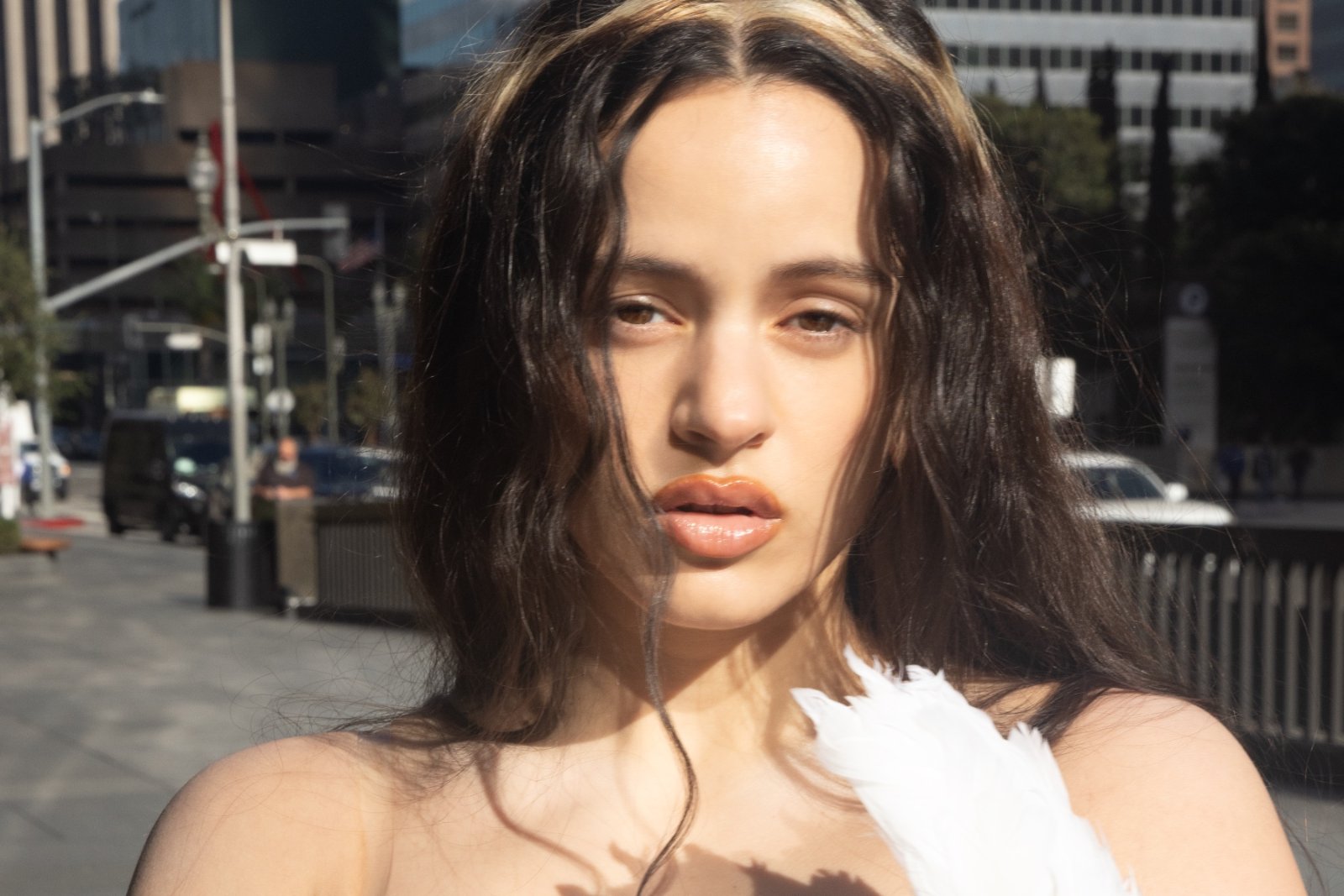 Rosalía vai receber o prêmio Hall da Fama no Billboard Latin Music Awards