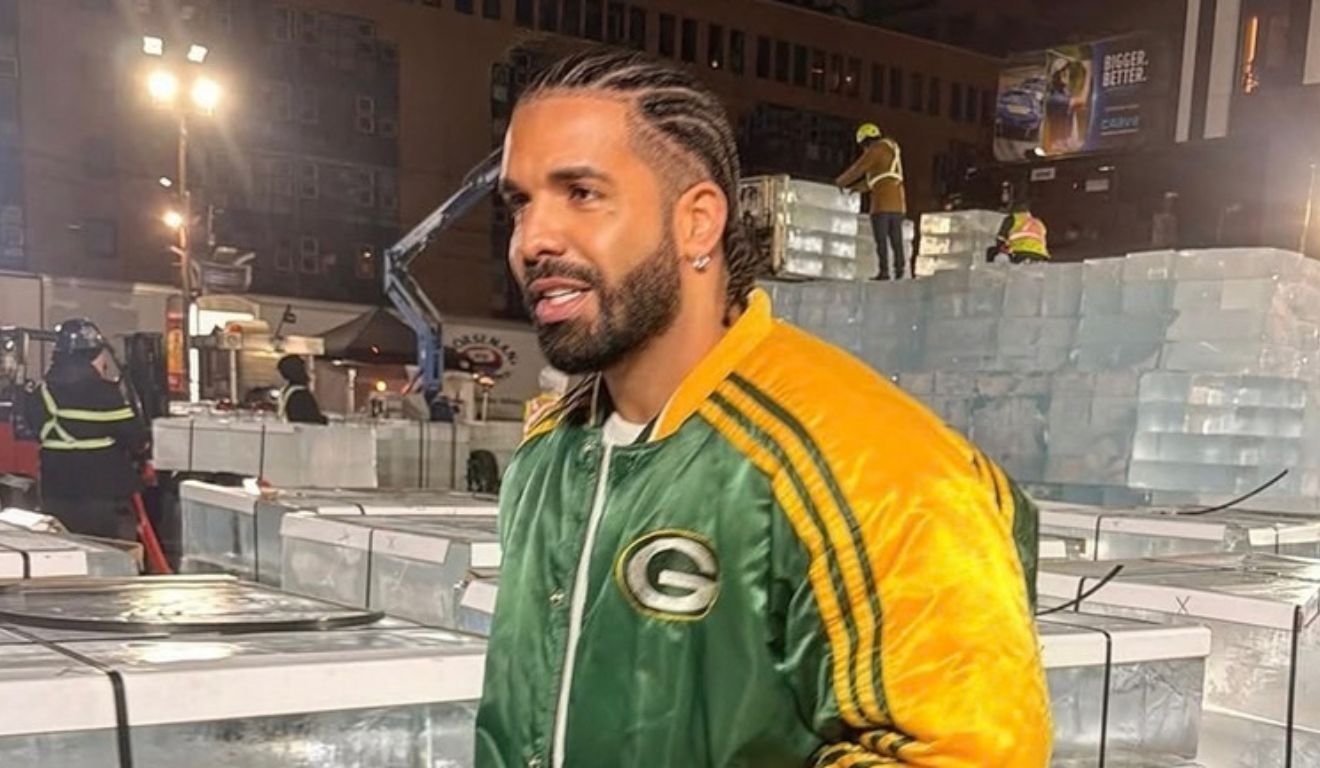 Drake é citado como nome em discussão para encabeçar o Coachella 2027, segundo o Hits Daily Double