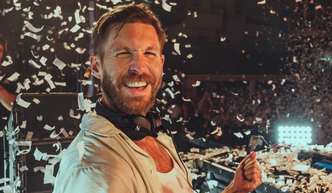 Calvin Harris fará show gratuito em Copacabana em novembro de 2027